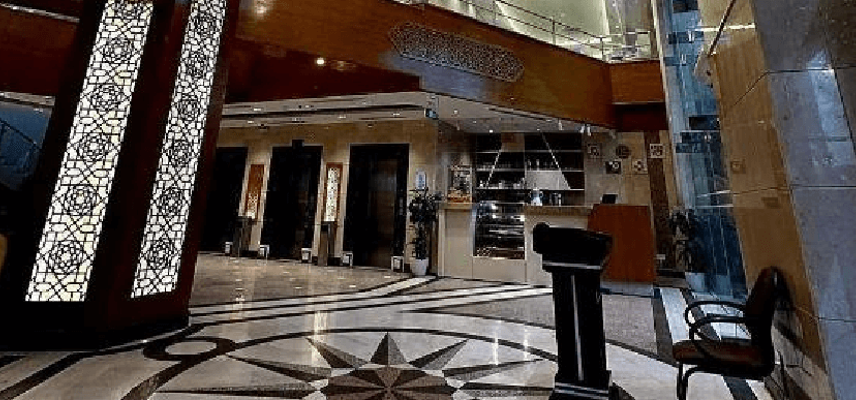 One Inn Hotel. image